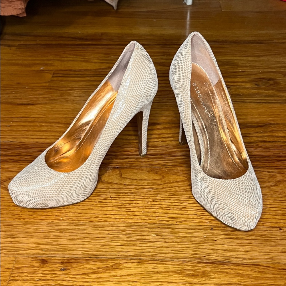 BCBGeneration Textured Cream Heels